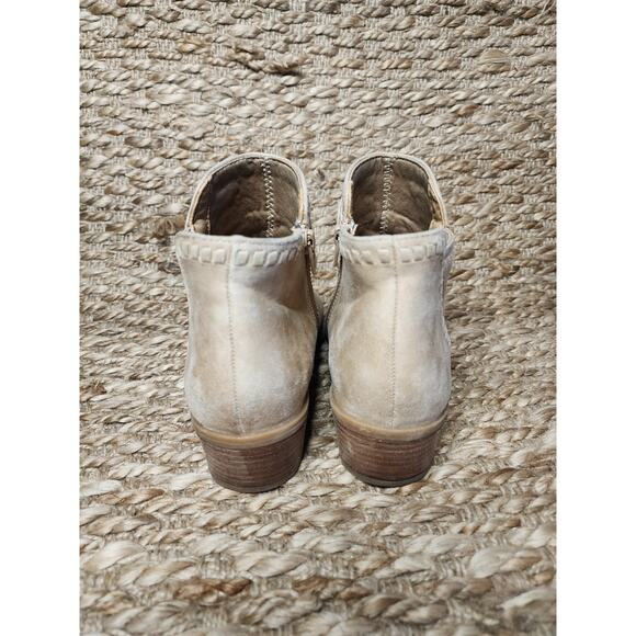 BareTraps Boots Women’s 9 Tan Brown Gerty Booties Ankle Boot Heels Comfort Shoe - Picture 9 of 12